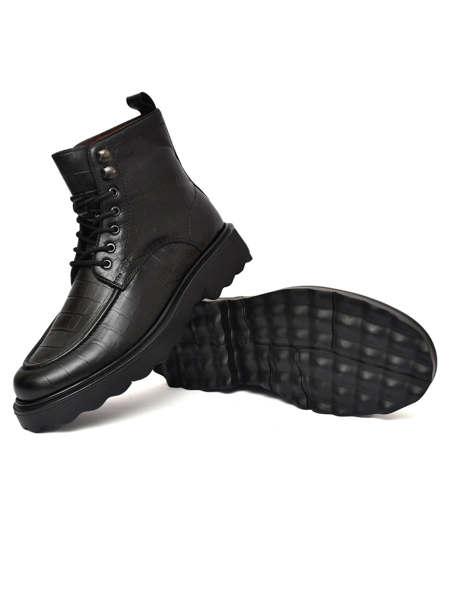 EZRO Men Black Crocodile Texture Combat Boots | Premium Lace-Up Ankle Boots for Casual, Biker & Outdoor Wear
