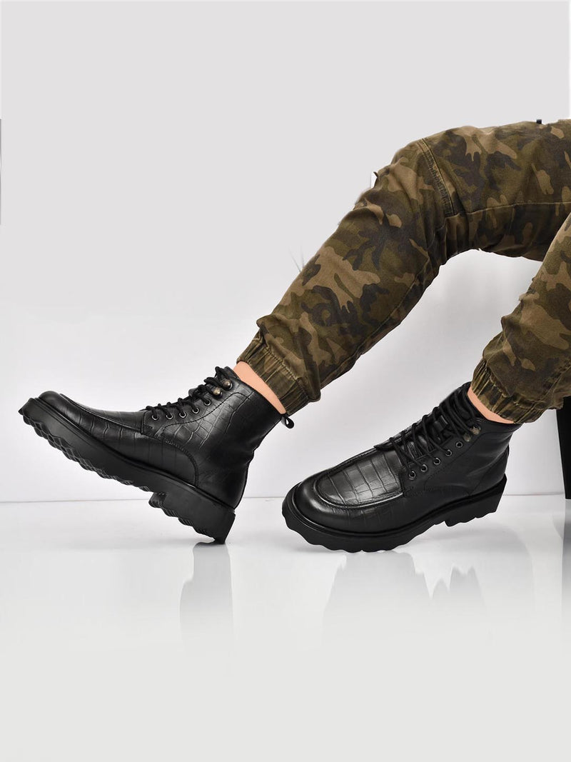 EZRO Men Black Crocodile Texture Combat Boots | Premium Lace-Up Ankle Boots for Casual, Biker & Outdoor Wear