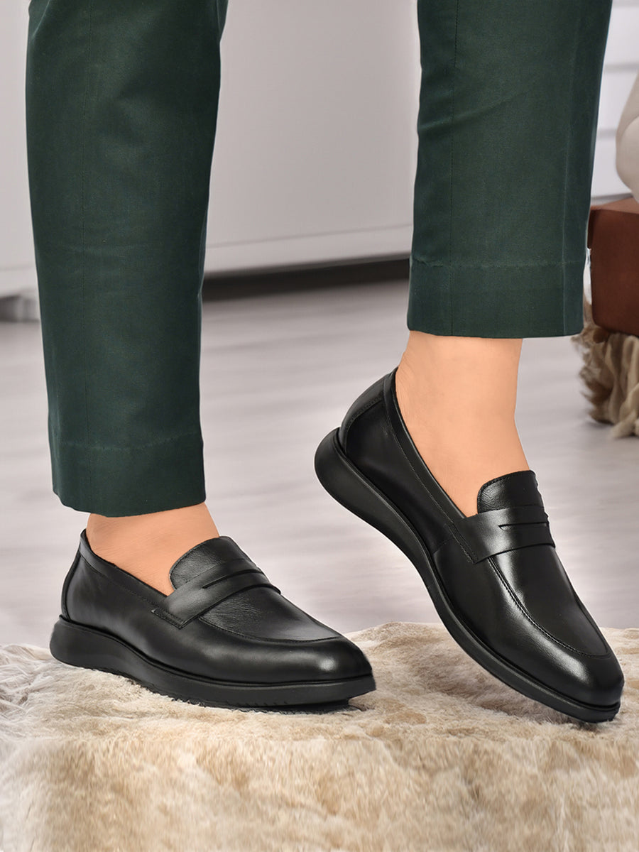 EZRO Men's Premium Black Loafers | Classic Slip-On Formal & Casual Shoes for Office and Party