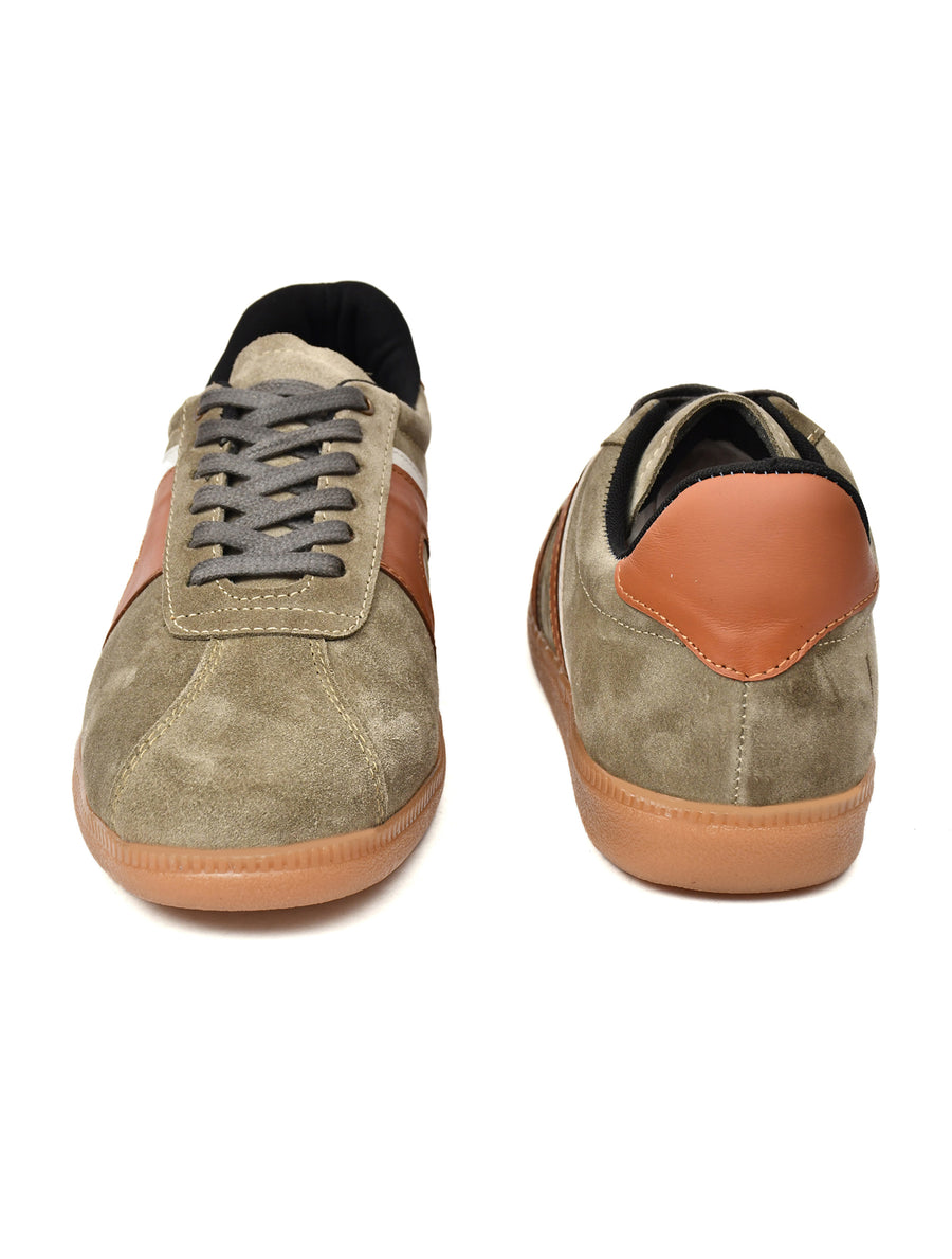 EZRO Men Casual Olive Lace-Up Sneakers – Stylish Low-Top Everyday Shoes