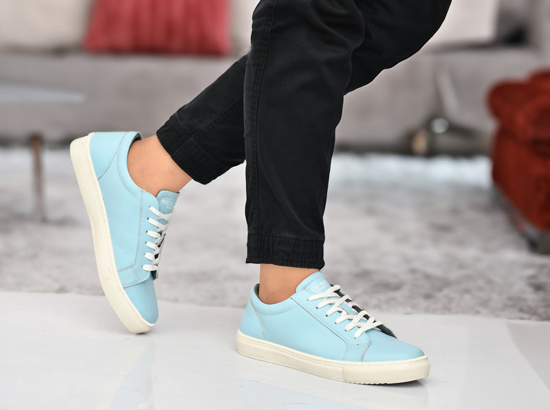 EZRO Men Sky Blue Casual Lace-Up Sneakers – Stylish Low-Top Everyday Shoes