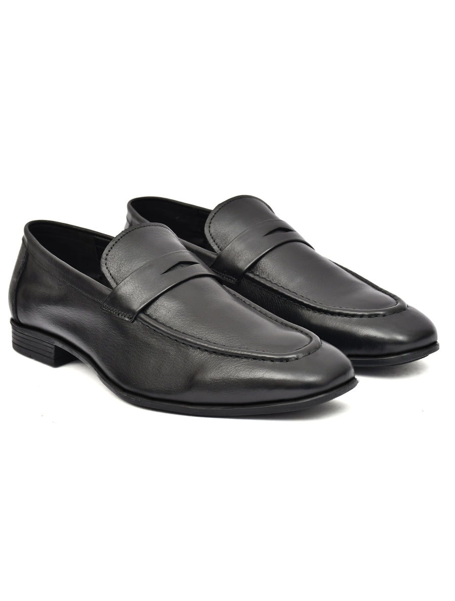 EZRO Elegant Black Loafers, Effortless Confidence Moccasins for Men