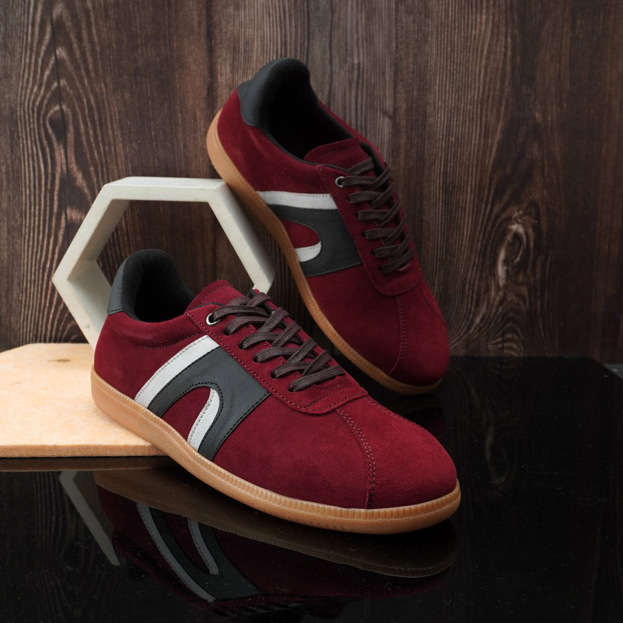 EZRO Men’s Stylish Red Sneakers – Comfortable & Lightweight for Everyday Wear