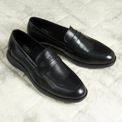EZRO Men’s Black Stylish Moccasins – Comfortable & Elegant Slip-On Shoes for Casual, Office & Everyday Wear