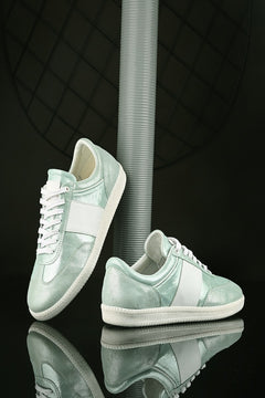 Women’s Casual Sneakers – Stylish & Comfortable Everyday Shoes