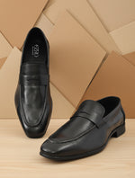 EZRO Elegant Black Loafers, Effortless Confidence Moccasins for Men