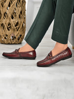 EZRO Men Wine Crocodile Texture Horsebit Loafers | Premium Slip-On Formal & Casual Driving Shoes